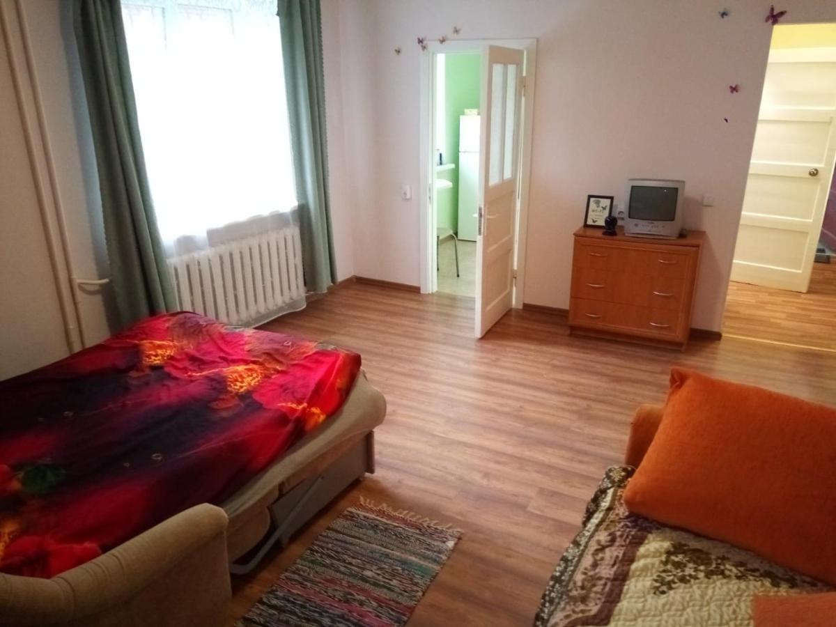 Viestura Apartamenti Daugavpils Exteriör bild