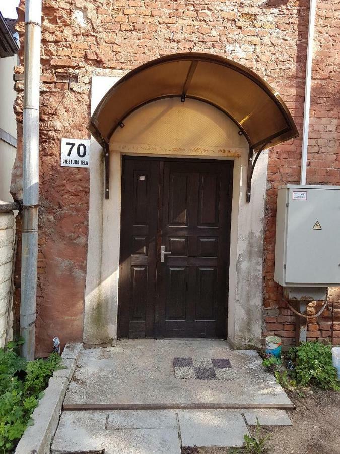 Viestura Apartamenti Daugavpils Exteriör bild