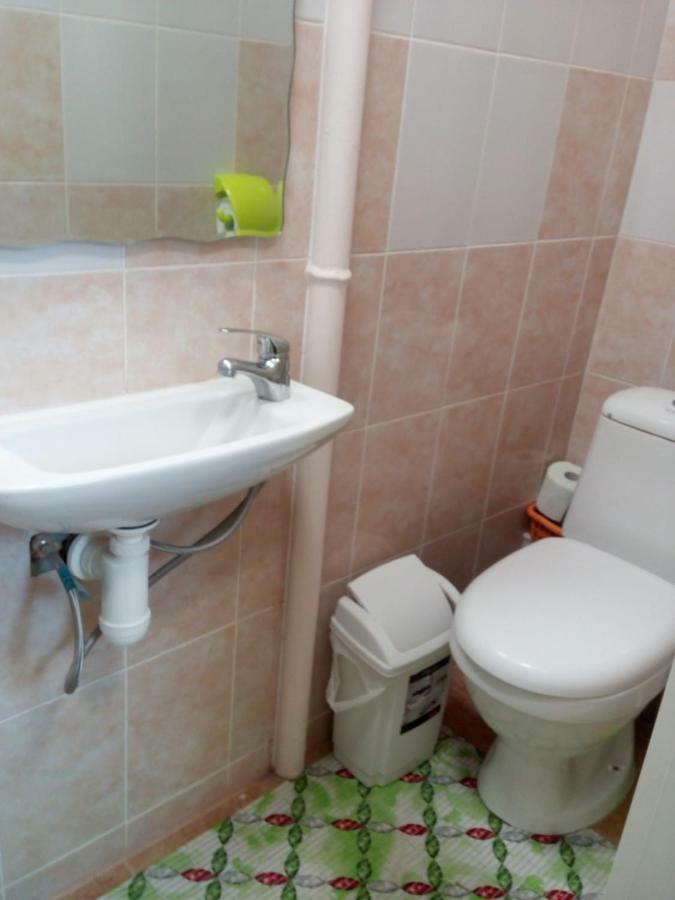 Viestura Apartamenti Daugavpils Exteriör bild